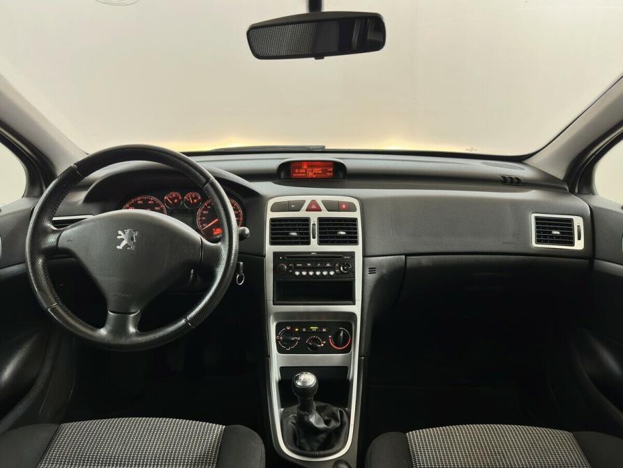 Peugeot 307 I Рестайлинг Москва  - изображение 5