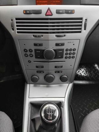 Opel Astra H Рестайлинг с пробегом 2011 года, цена 535 000 рублей, 173036 км, хэтчбек, Автокод Объявления