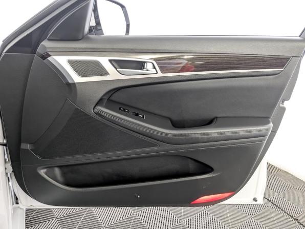 Genesis G80 I с пробегом 2017 года, цена 2 058 000 рублей, 126841 км, седан, Автокод Объявления