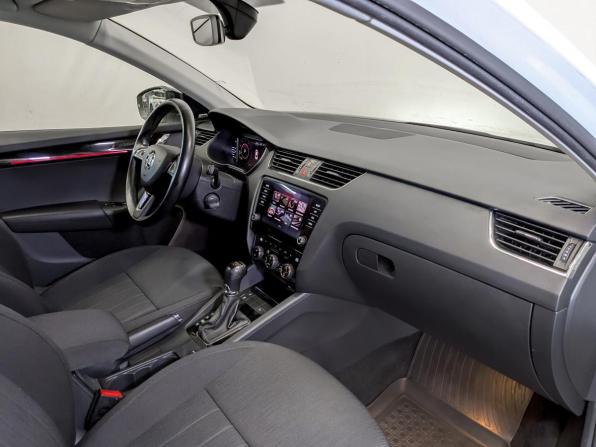 Skoda Octavia III (A7) Рестайлинг с пробегом 2020 года, цена 2 250 000 рублей, 83386 км, лифтбек, Автокод Объявления