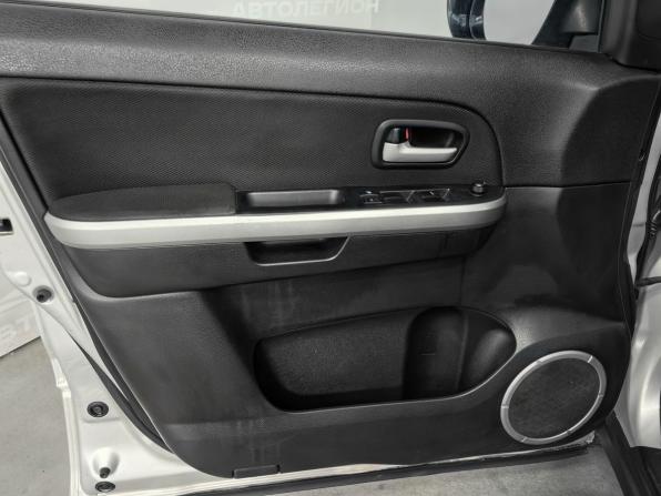 Suzuki Grand Vitara II Рестайлинг с пробегом 2010 года, цена 1 069 000 рублей, 231903 км, внедорожник, Автокод Объявления