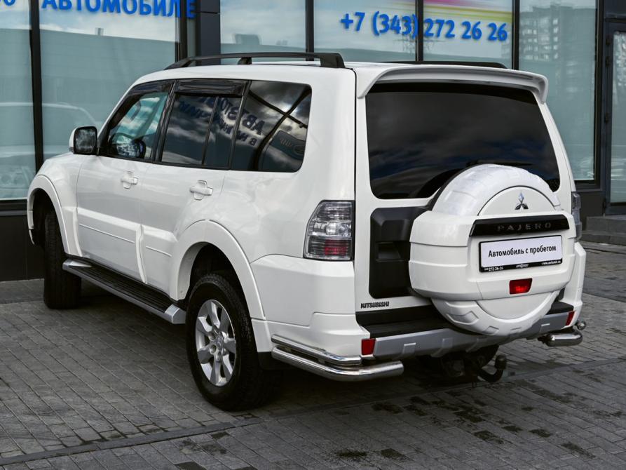 Mitsubishi Pajero IV Рестайлинг 1 Екатеринбург  - изображение 3