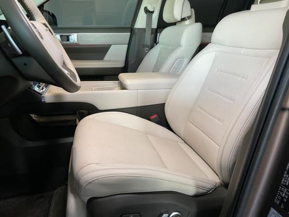 Hyundai Santa Fe V (MX5) с пробегом 2024 года, цена 5 399 000 рублей, 31839 км, внедорожник, Автокод Объявления