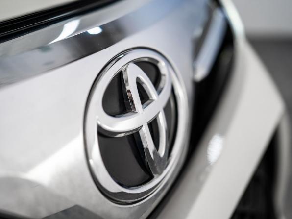 Toyota Roomy I Рестайлинг с пробегом 2021 года, цена 905 000 рублей, 152000 км, микровэн, Автокод Объявления