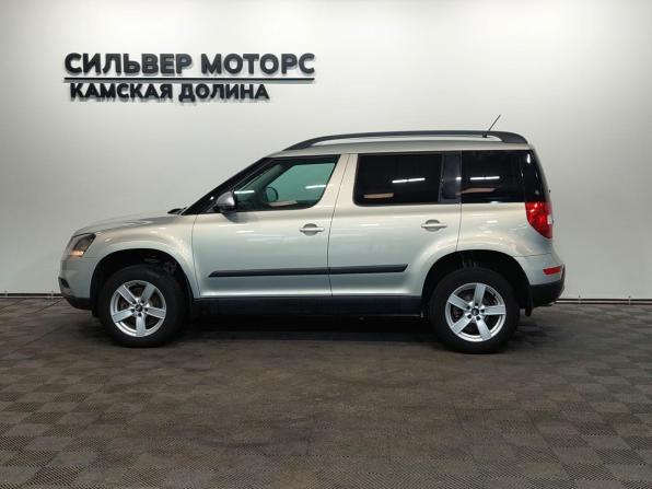 Skoda Yeti I Рестайлинг с пробегом 2014 года, цена 890 000 рублей, 145800 км, внедорожник, Автокод Объявления