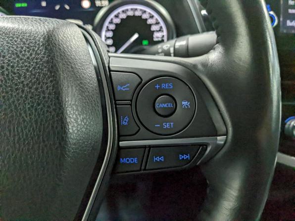 Toyota Camry VIII (XV70) Рестайлинг с пробегом 2021 года, цена 2 790 000 рублей, 156957 км, седан, Автокод Объявления