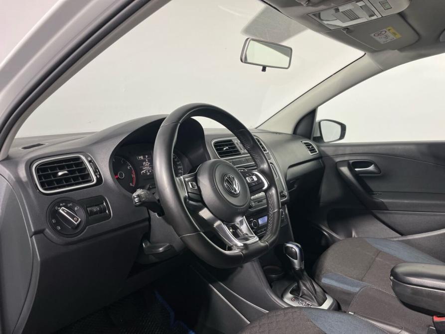 Volkswagen Polo V Рестайлинг Ижевск  - изображение 9