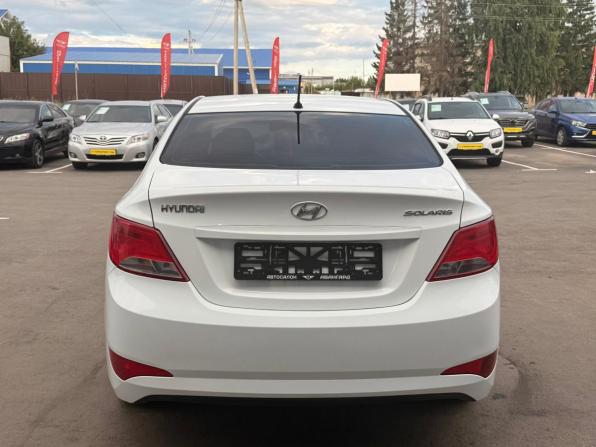Hyundai Solaris I Рестайлинг с пробегом 2015 года, цена 930 000 рублей, 144876 км, седан, Автокод Объявления