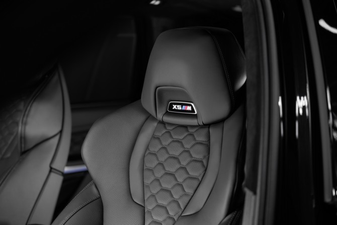 Новый BMW X5 M III (F95) Рестайлинг 2024 года, цена 28 262 400 рублей, внедорожник, Автокод Объявления
