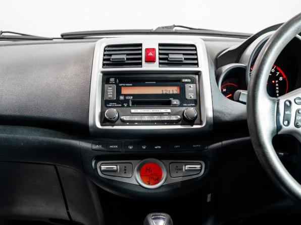 Honda Airwave I Рестайлинг с пробегом 2009 года, цена 895 000 рублей, 140000 км, универсал, Автокод Объявления