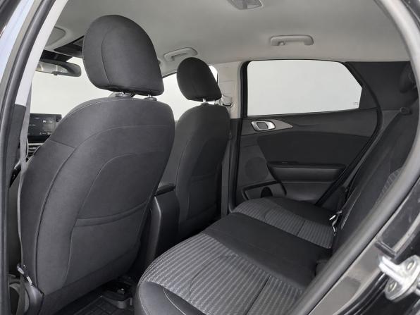 Kia XCeed I с пробегом 2021 года, цена 2 499 000 рублей, 89800 км, хэтчбек, Автокод Объявления