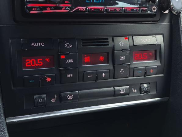 Audi A4 II (B6) с пробегом 2004 года, цена 509 000 рублей, 272005 км, седан, Автокод Объявления