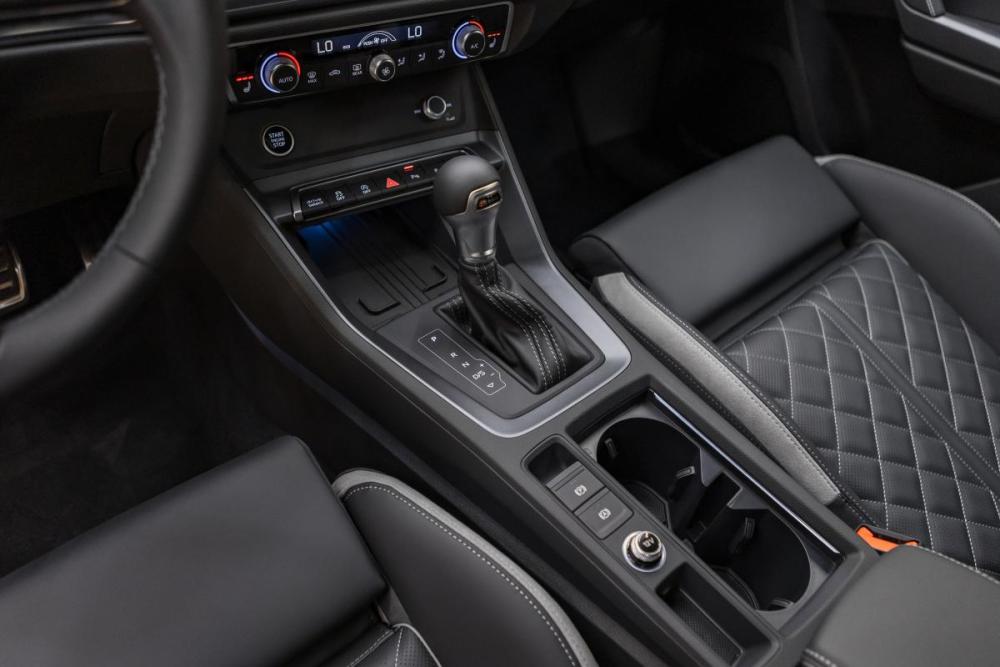 Audi Q3 II (F3) Москва  - изображение 13