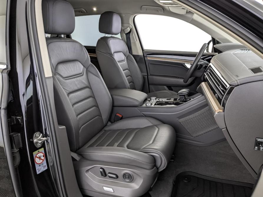 Volkswagen Touareg III Москва  - изображение 23