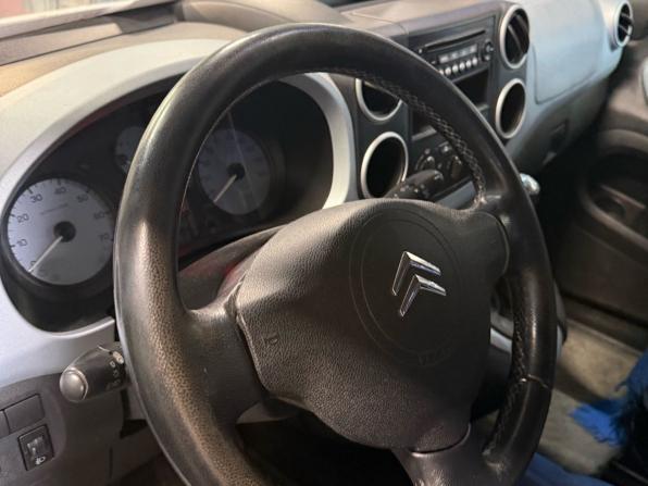Citroen Berlingo II Рестайлинг с пробегом 2012 года, цена 450 000 рублей, 145010 км, компактвэн, Автокод Объявления