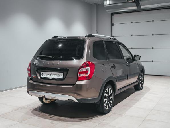 Lada (ВАЗ) Granta I Рестайлинг с пробегом 2024 года, цена 864 953 рубля, 81177 км, универсал, Автокод Объявления