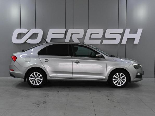 Skoda Rapid II с пробегом 2020 года, цена 1 760 000 рублей, 101373 км, лифтбек, Автокод Объявления