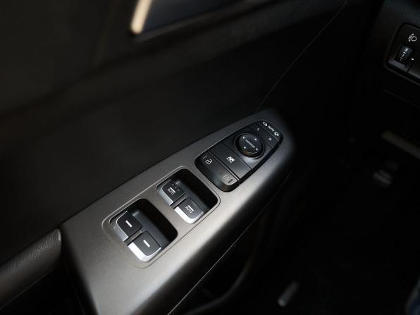 Kia Sportage IV Рестайлинг с пробегом 2020 года, цена 2 508 000 рублей, 88260 км, внедорожник, Автокод Объявления