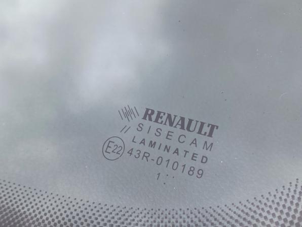 Renault Logan II Рестайлинг с пробегом 2021 года, цена 1 199 000 рублей, 30000 км, седан, Автокод Объявления