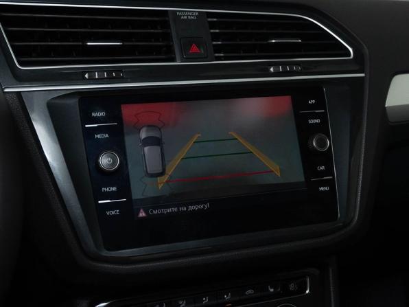 Volkswagen Tiguan II с пробегом 2020 года, цена 2 398 000 рублей, 131393 км, внедорожник, Автокод Объявления