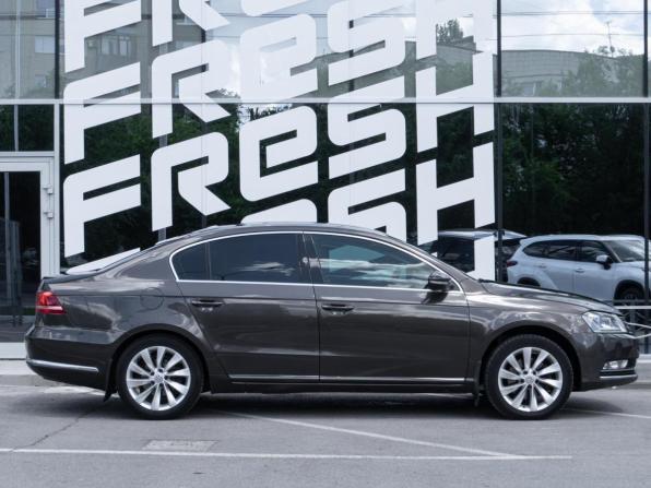 Volkswagen Passat B7 с пробегом 2012 года, цена 940 000 рублей, 282585 км, седан, Автокод Объявления