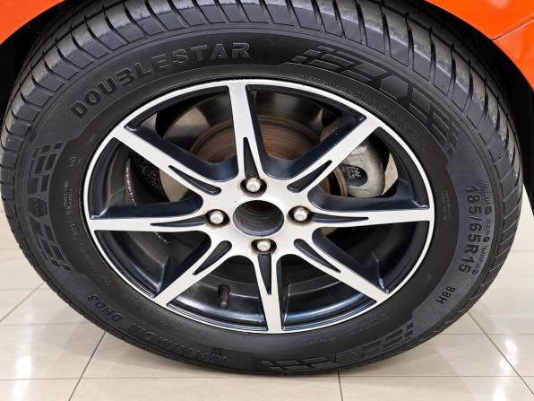 Hyundai Solaris I Рестайлинг с пробегом 2015 года, цена 695 000 рублей, 253147 км, хэтчбек, Автокод Объявления