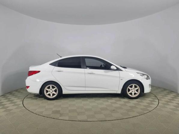 Hyundai Solaris I Рестайлинг с пробегом 2016 года, цена 800 000 рублей, 199433 км, седан, Автокод Объявления