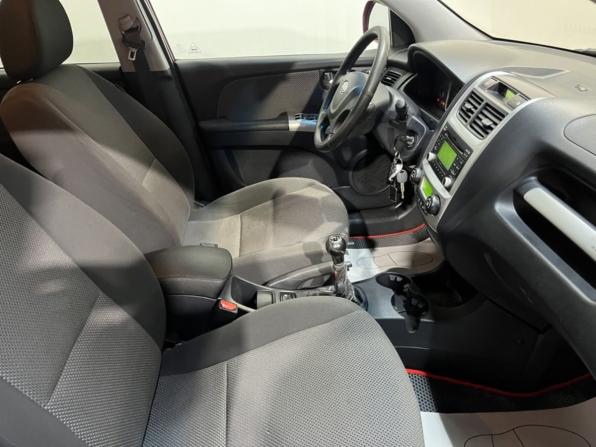 Kia Sportage II Рестайлинг с пробегом 2008 года, цена 825 000 рублей, 283674 км, внедорожник, Автокод Объявления