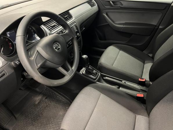 Skoda Rapid I с пробегом 2016 года, цена 1 049 000 рублей, 159442 км, лифтбек, Автокод Объявления