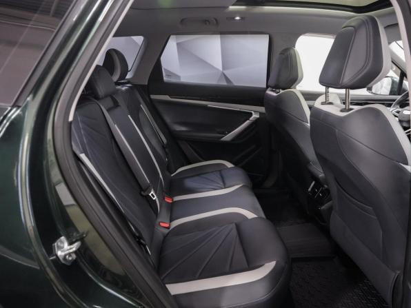 Geely Atlas II с пробегом 2024 года, цена 2 991 000 рублей, 54759 км, внедорожник, Автокод Объявления