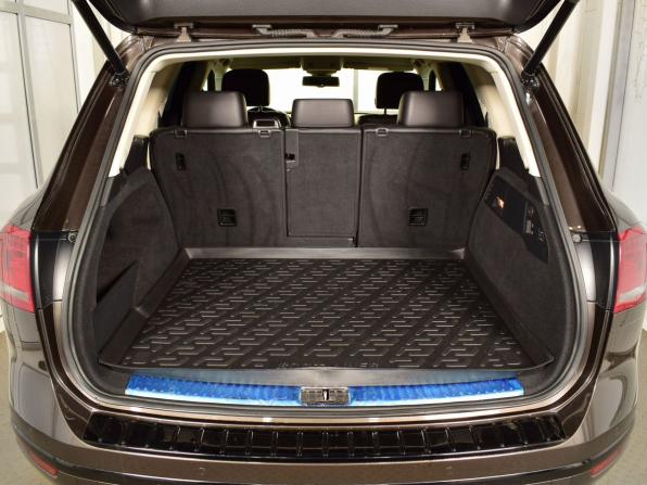 Volkswagen Touareg II Рестайлинг с пробегом 2015 года, цена 3 119 995 рублей, 197193 км, внедорожник, Автокод Объявления