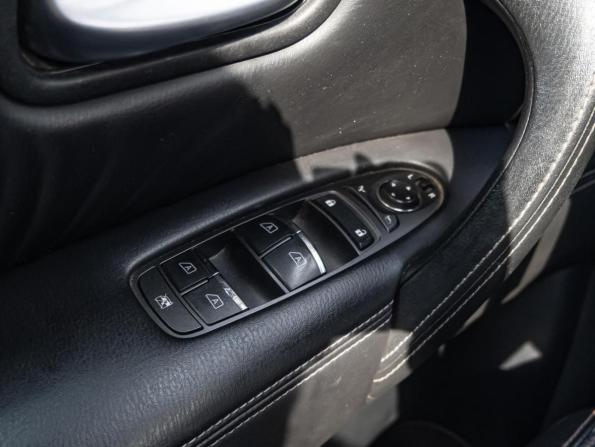 Nissan Patrol VI (Y62) Рестайлинг с пробегом 2014 года, цена 2 920 000 рублей, 249333 км, внедорожник, Автокод Объявления
