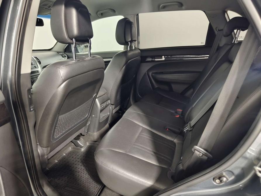 Kia Sorento II Рестайлинг Санкт-Петербург  - изображение 18
