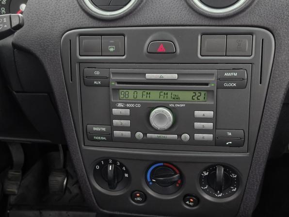 Ford Fusion I Рестайлинг с пробегом 2007 года, цена 469 000 рублей, 169088 км, хэтчбек, Автокод Объявления