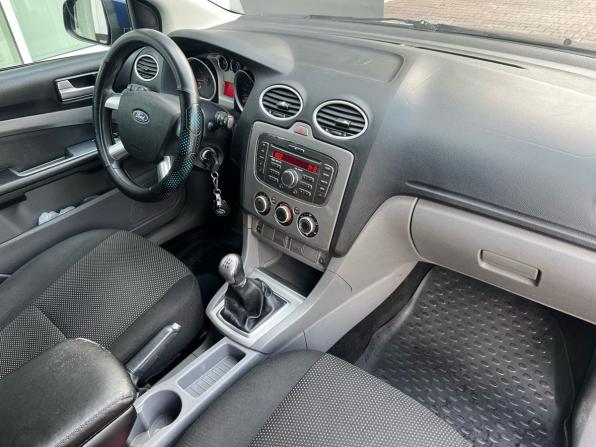 Ford Focus II Рестайлинг с пробегом 2011 года, цена 499 000 рублей, 215531 км, хэтчбек, Автокод Объявления