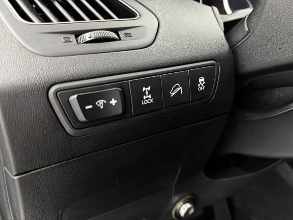 Hyundai ix35 I с пробегом 2013 года, цена 1 240 000 рублей, 192488 км, внедорожник, Автокод Объявления
