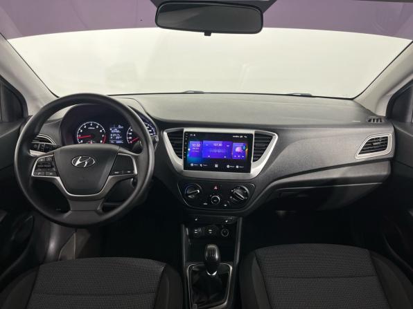 Hyundai Solaris II Рестайлинг с пробегом 2021 года, цена 1 500 000 рублей, 62835 км, седан, Автокод Объявления