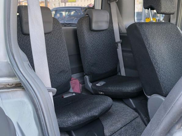 Toyota Sienta I Рестайлинг 2 с пробегом 2013 года, цена 864 000 рублей, 149274 км, компактвэн, Автокод Объявления