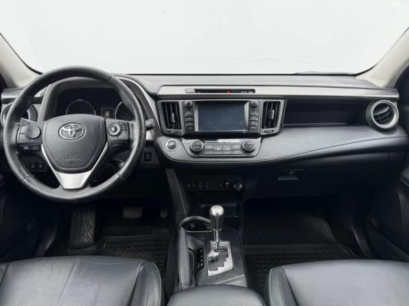 Toyota RAV4 IV (XA40) Рестайлинг с пробегом 2017 года, цена 1 937 000 рублей, 312550 км, внедорожник, Автокод Объявления