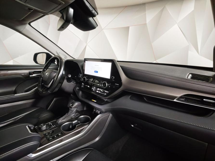 Toyota Highlander IV (XU70) Москва  - изображение 12