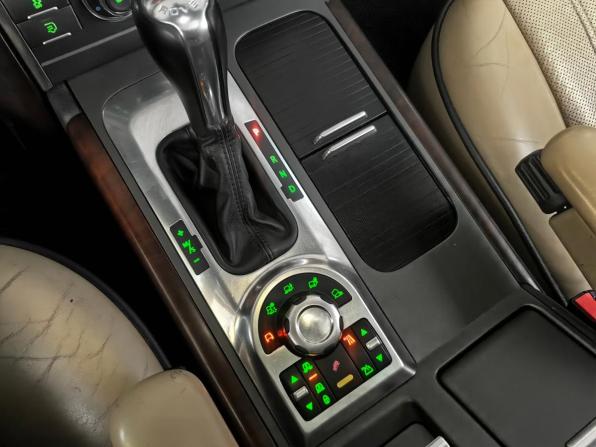 Land Rover Range Rover III Рестайлинг 2 с пробегом 2011 года, цена 1 399 000 рублей, 259355 км, внедорожник, Автокод Объявления