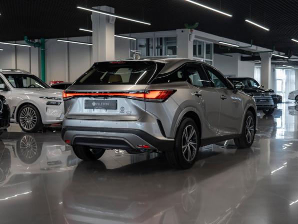 Lexus RX V с пробегом 2026 года, цена 8 000 000 рублей, 7 км, внедорожник, Автокод Объявления