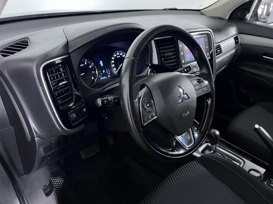 Mitsubishi Outlander III Рестайлинг 3 Ростов-на-Дону  - изображение 16