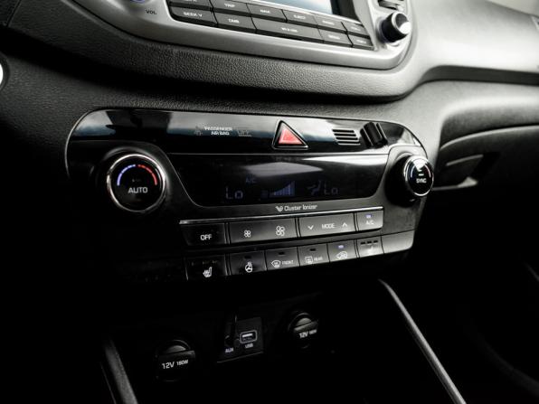 Hyundai Tucson III с пробегом 2017 года, цена 1 785 000 рублей, 159213 км, внедорожник, Автокод Объявления