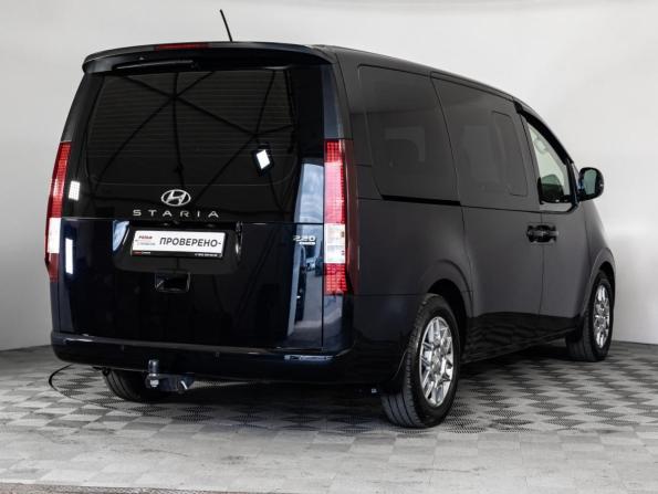 Hyundai Staria I с пробегом 2022 года, цена 4 999 000 рублей, 42622 км, минивэн, Автокод Объявления
