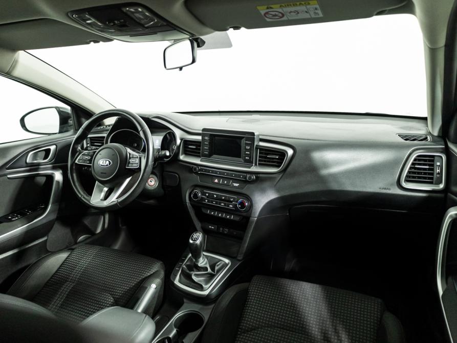 Kia Ceed III Санкт-Петербург  - изображение 9