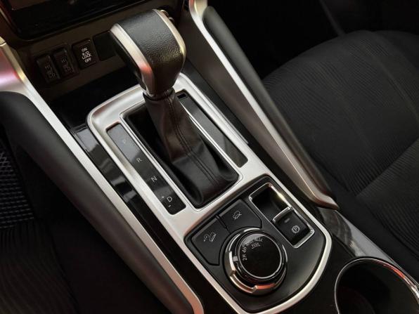 Mitsubishi Pajero Sport III с пробегом 2020 года, цена 3 045 000 рублей, 146278 км, внедорожник, Автокод Объявления