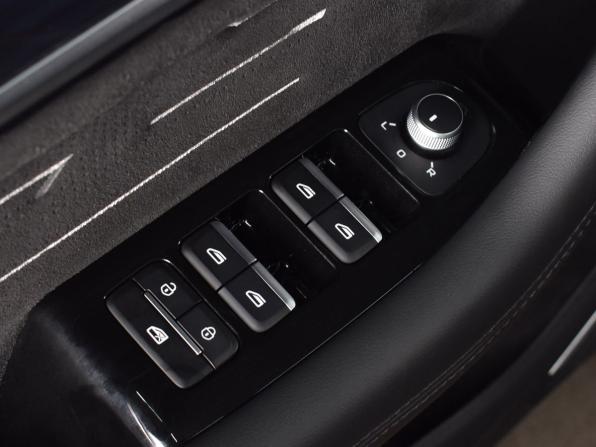 Geely Monjaro I с пробегом 2024 года, цена 3 599 999 рублей, 22154 км, внедорожник, Автокод Объявления