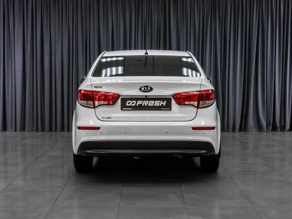 Kia Rio III Рестайлинг с пробегом 2016 года, цена 1 069 000 рублей, 293442 км, седан, Автокод Объявления