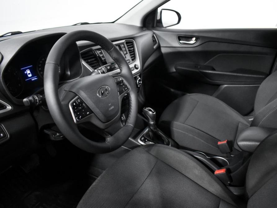 Hyundai Solaris II Санкт-Петербург  - изображение 10